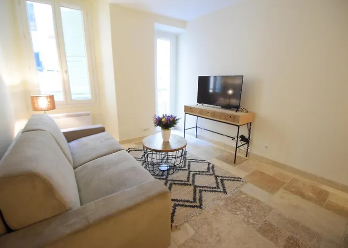 Renting - Pairoliere - Spacious Flat - Old - Massena - Terrace 아파트 *